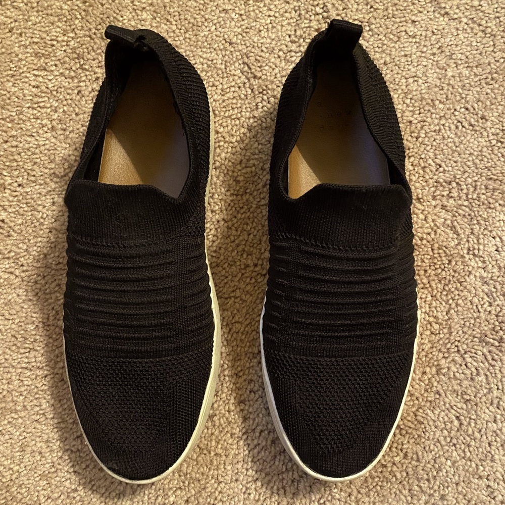 A New Day women slip ons (size 7)